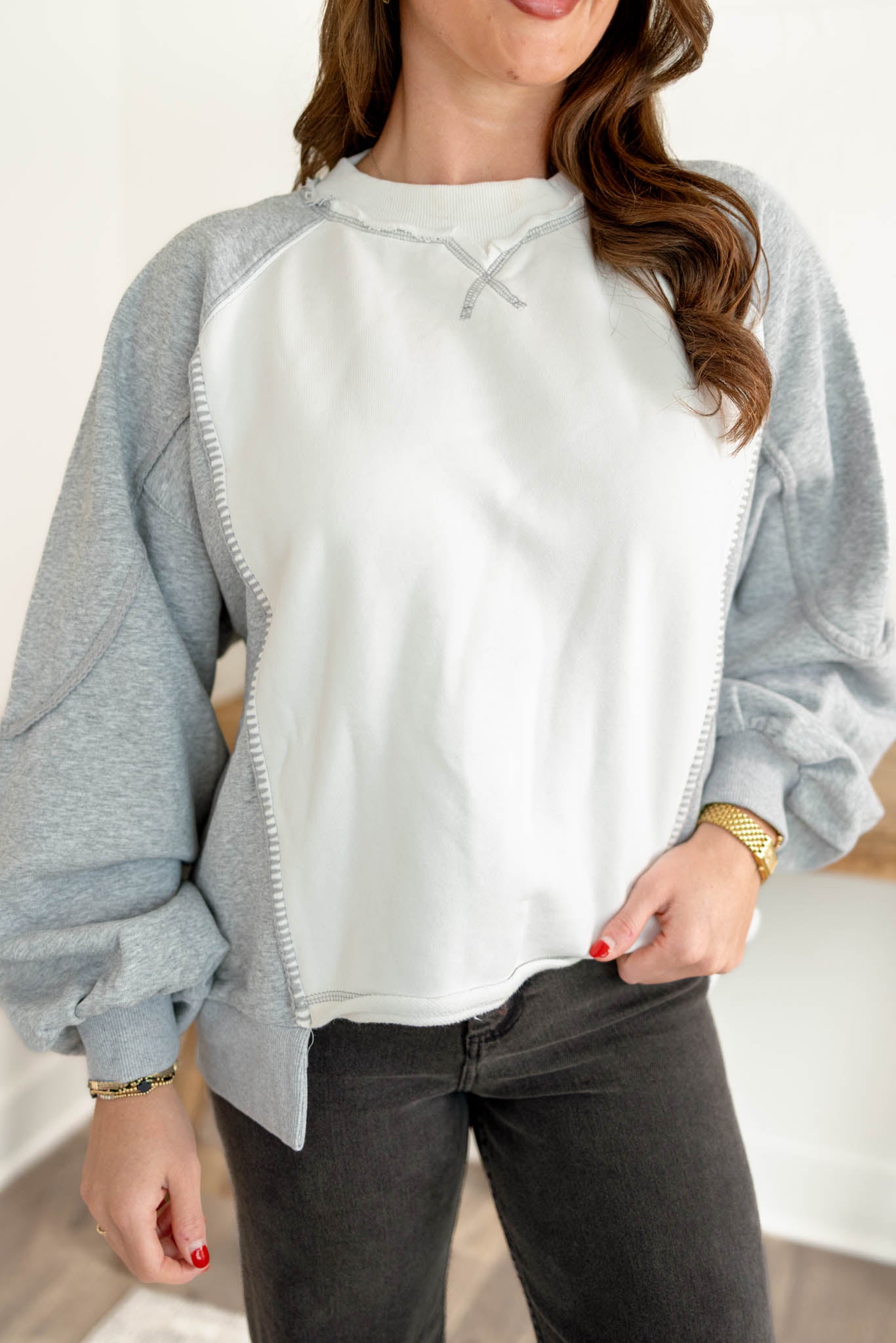 Nya Sweatshirt