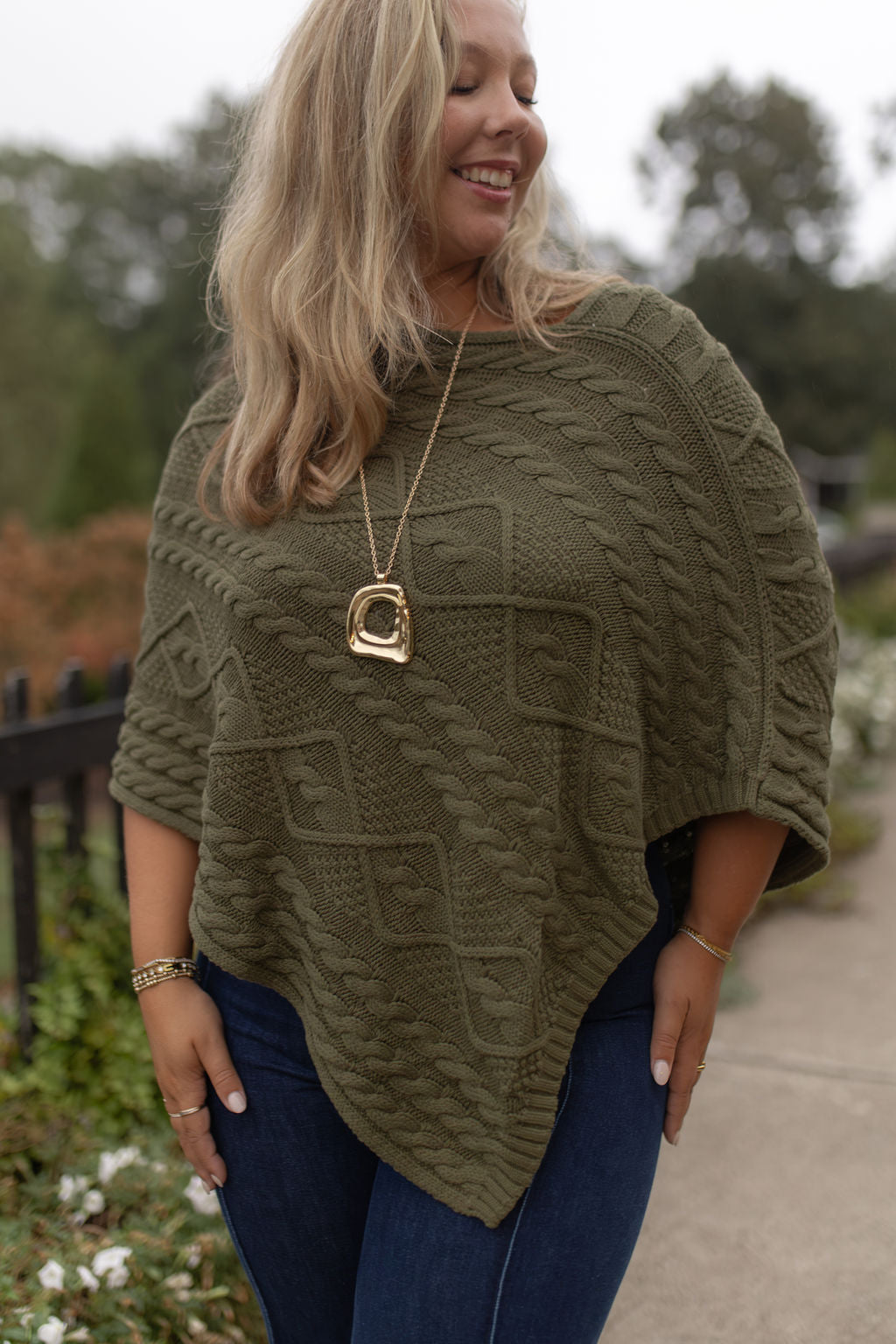 Margot Poncho | Olive