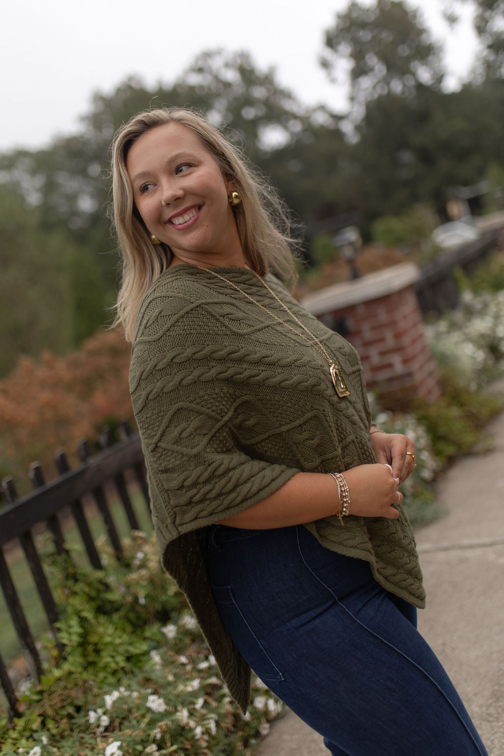 Margot Poncho | Olive