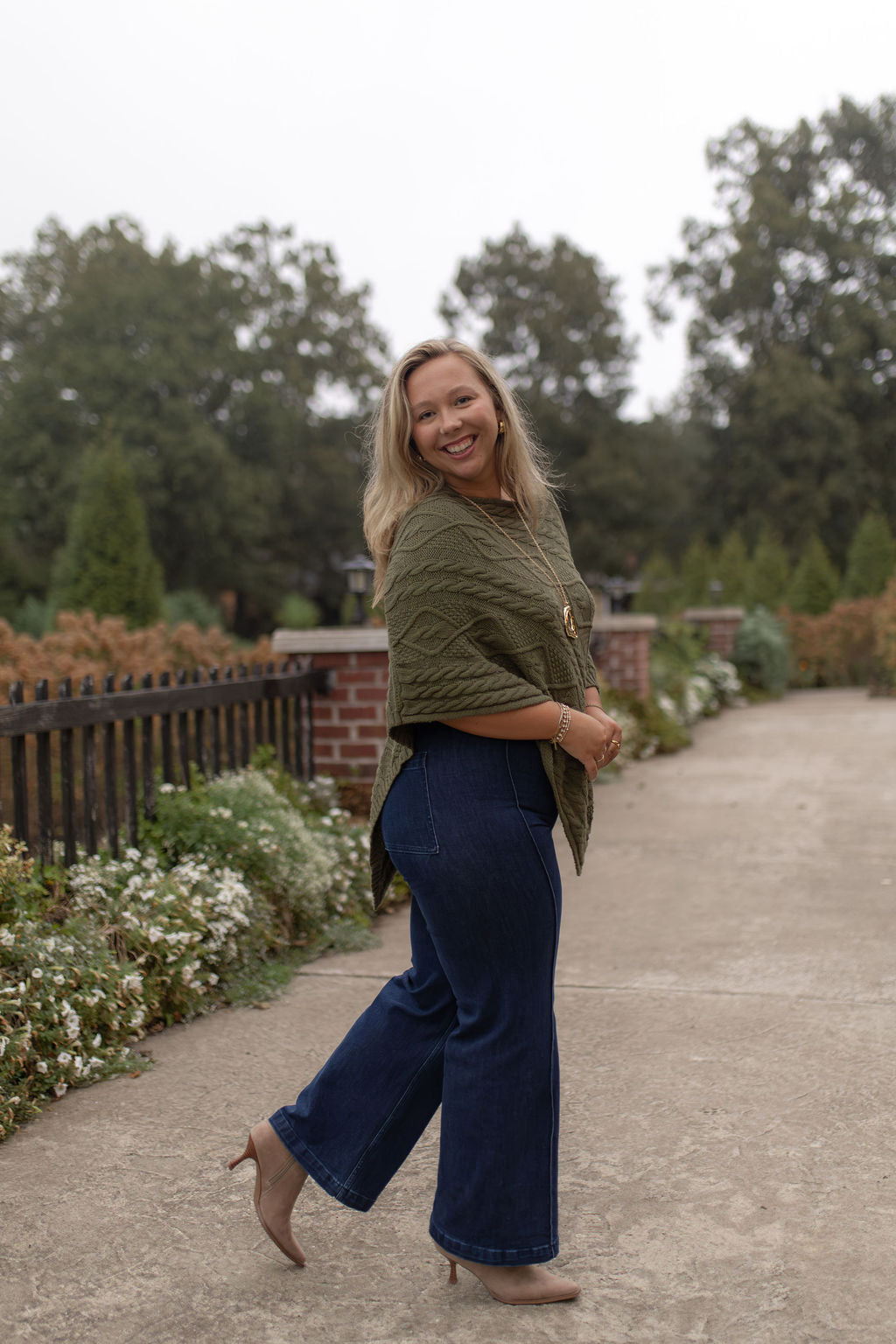 Margot Poncho | Olive