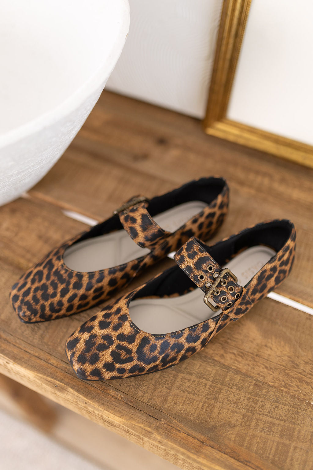 Zoe Leopard Flats