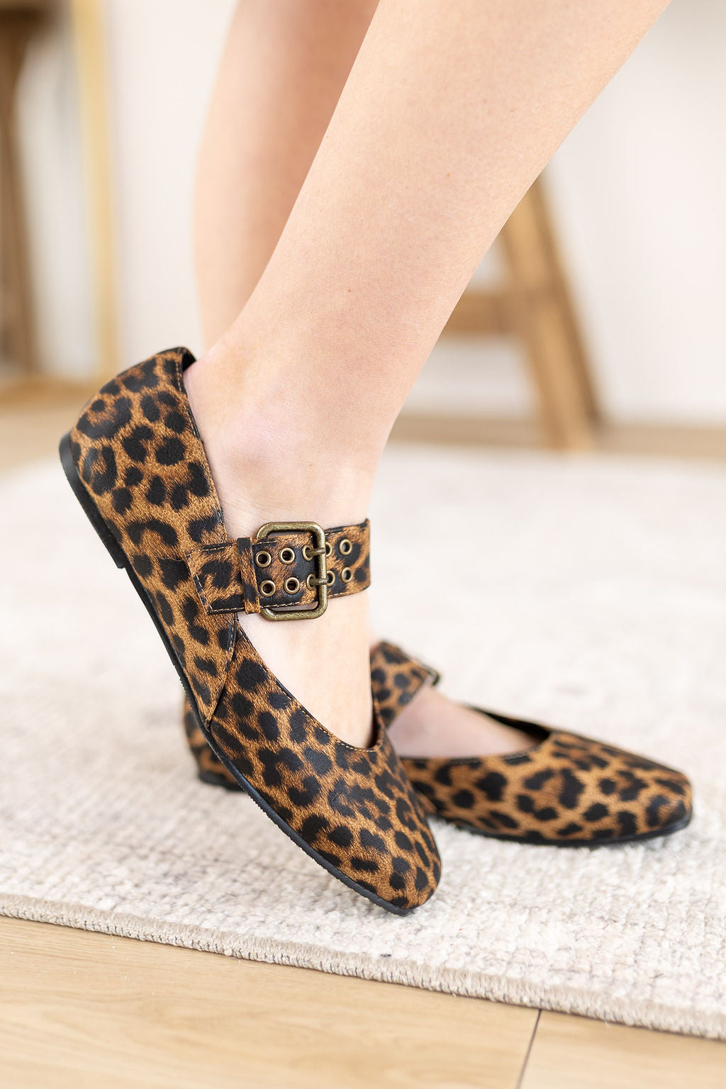 Zoe Leopard Flats