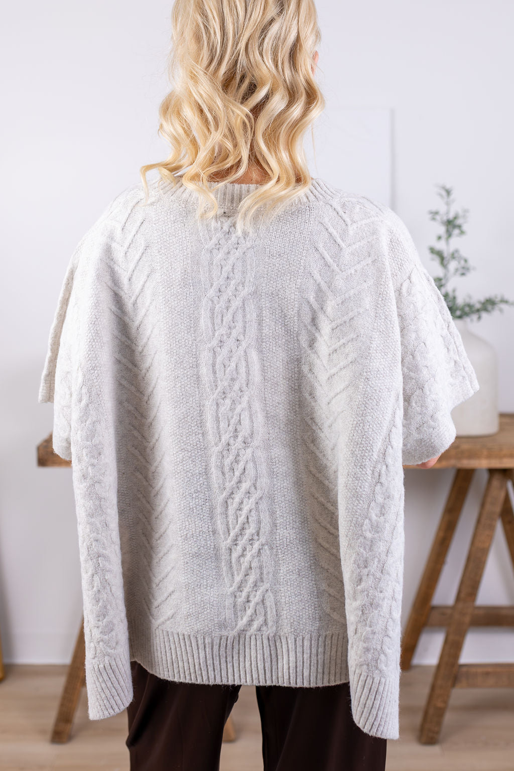 Niko Sweater Top