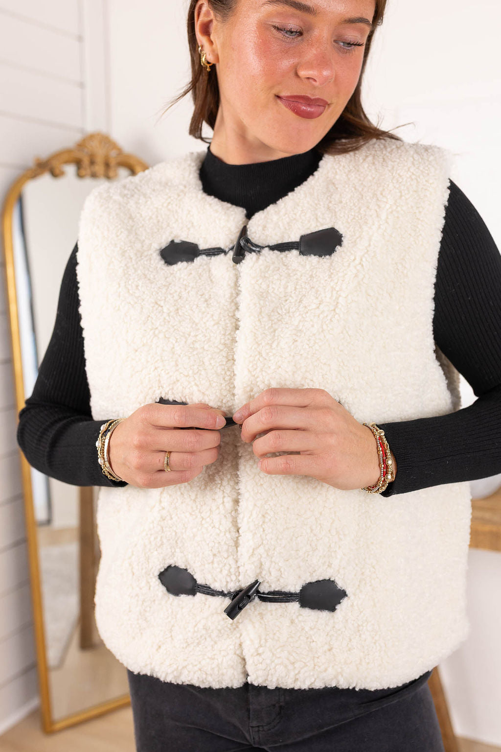 Khloe Sherpa Vest