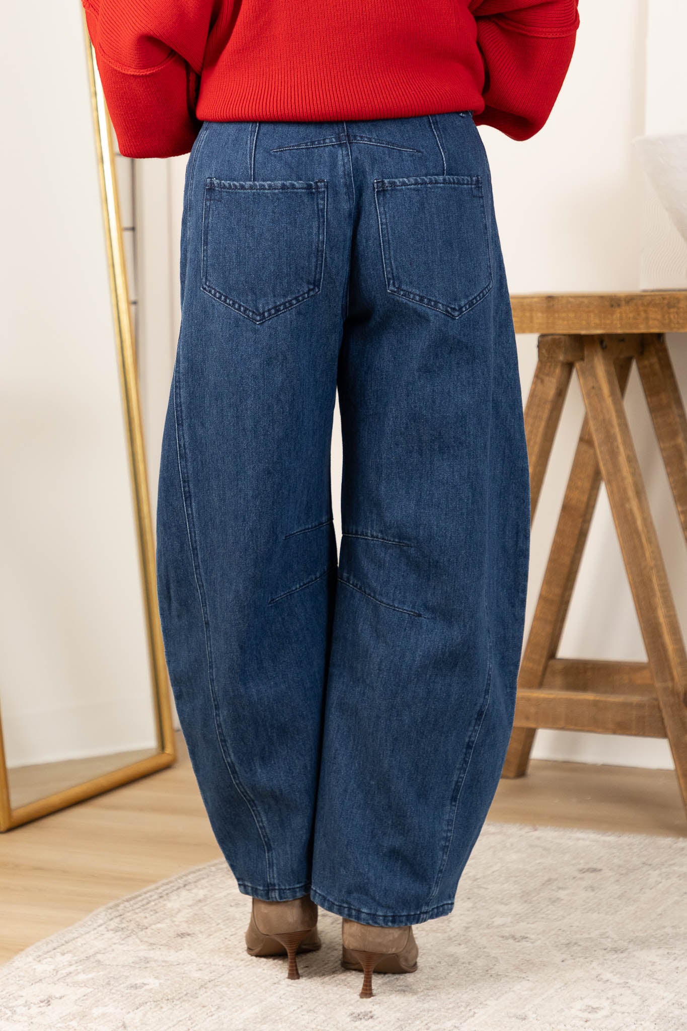 Everly Barrel Jeans