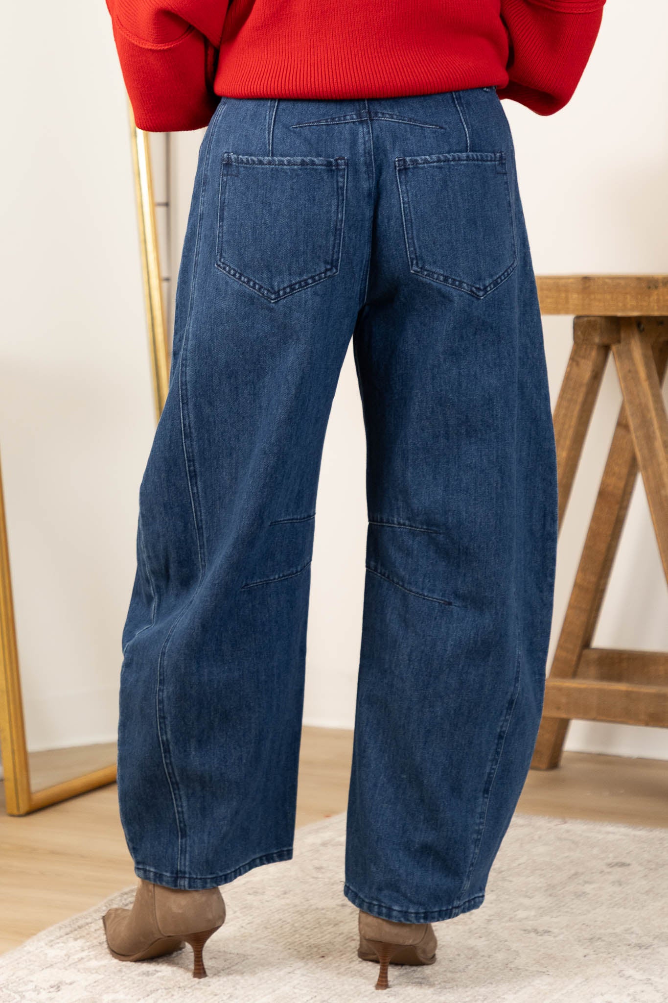 Everly Barrel Jeans