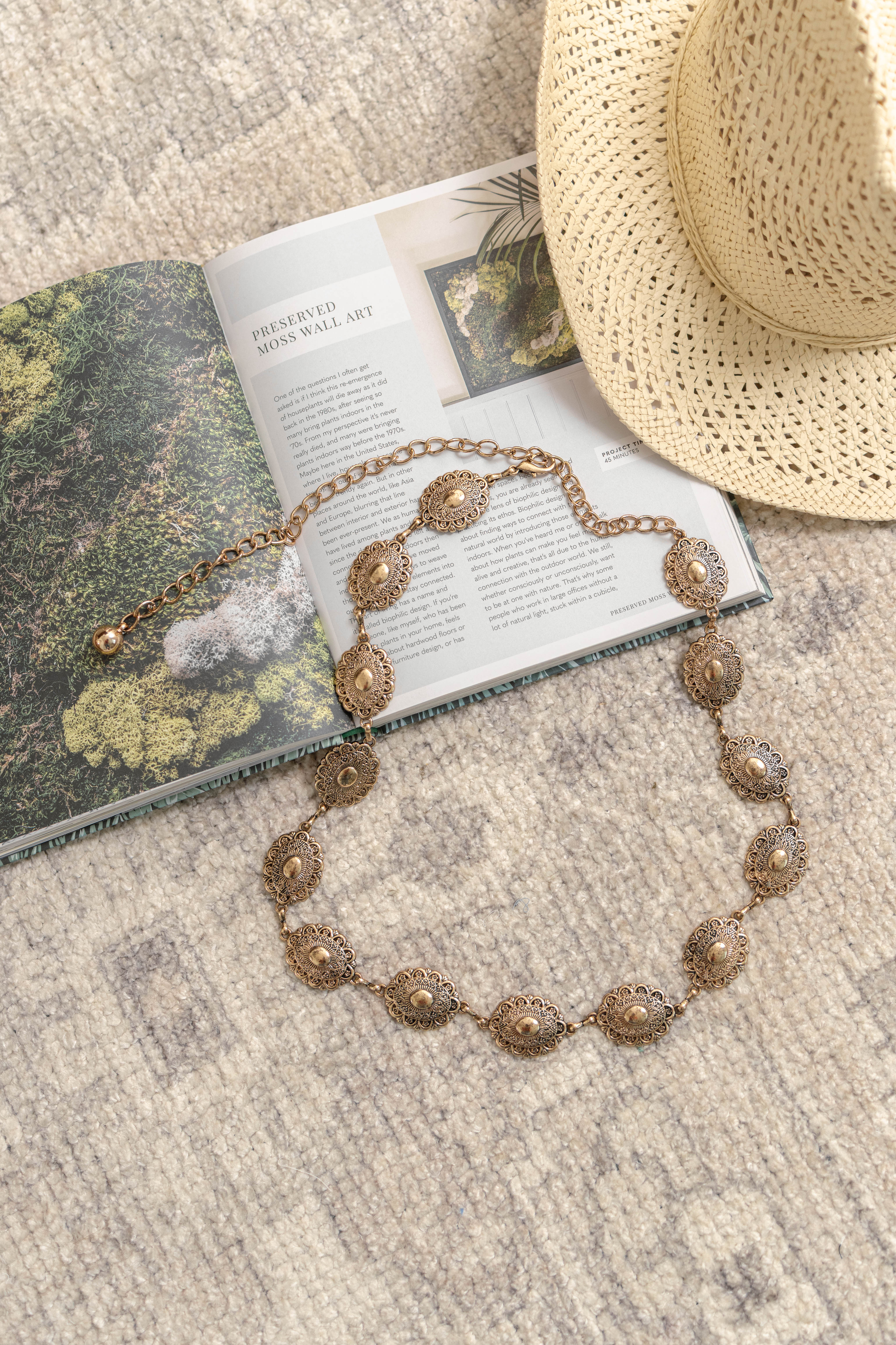 Oval Disc Chain Belt | Gold