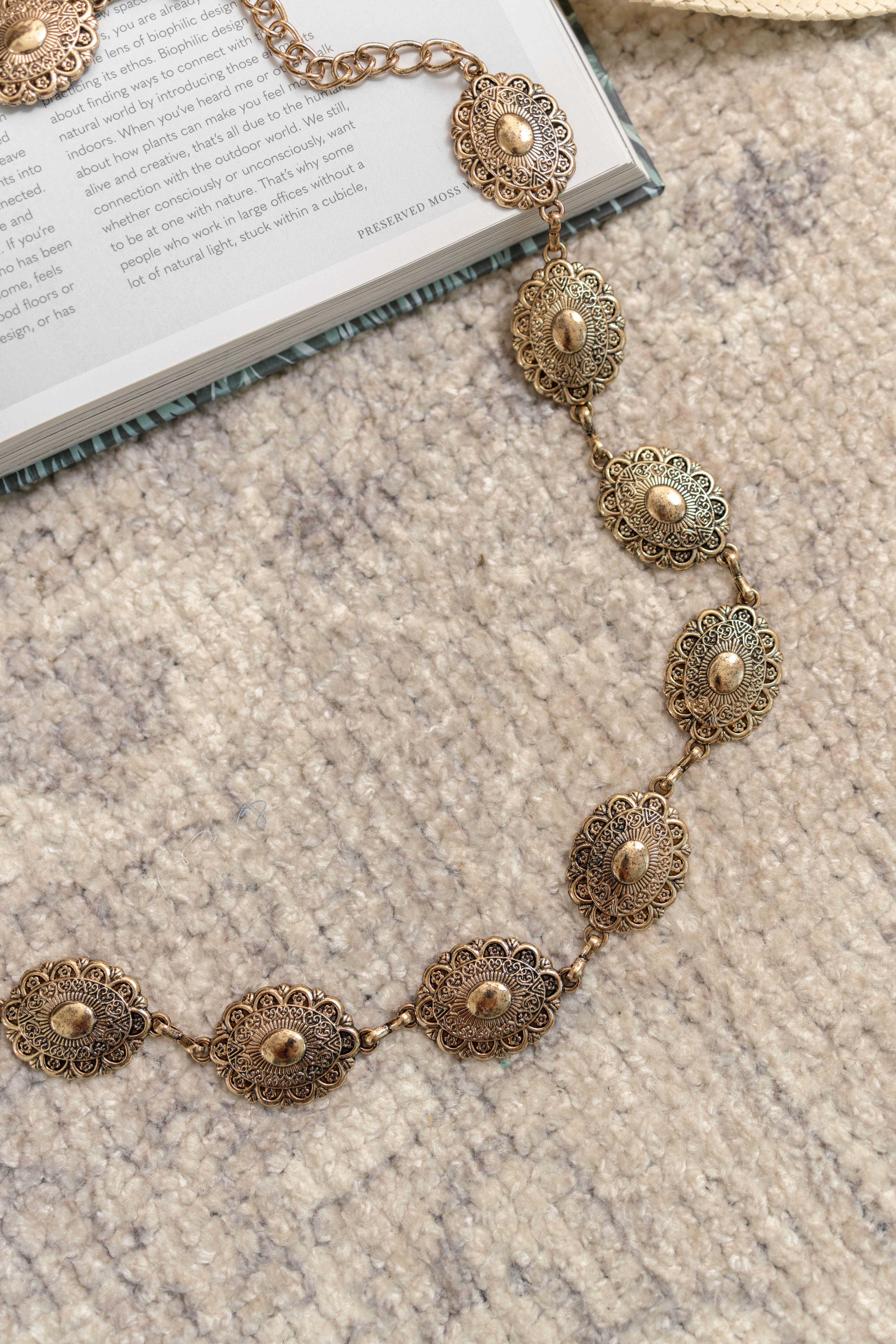 Oval Disc Chain Belt | Gold