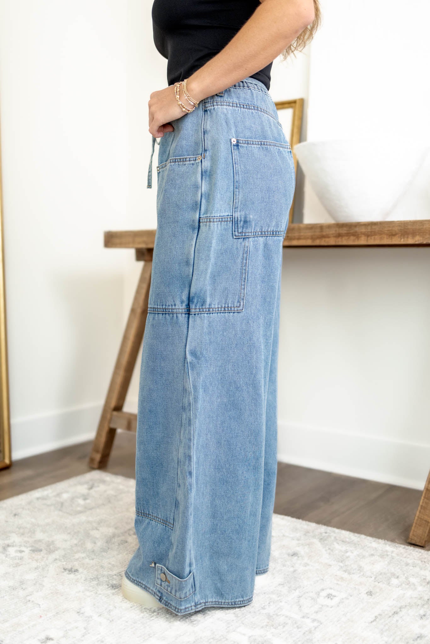 Remi Belted Jeans