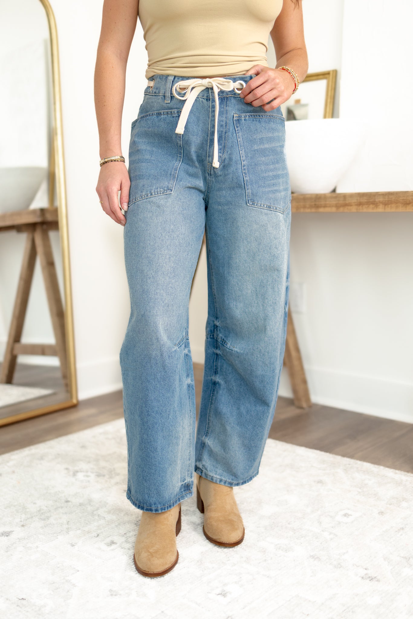 Jess Barrel Jeans